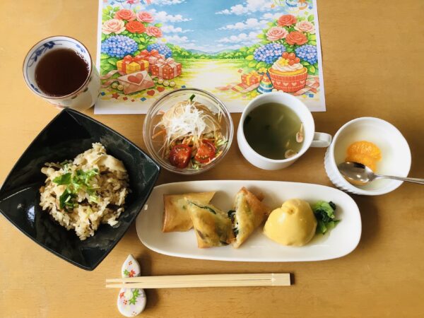 5月お誕生日会（第二ケアハウス南紀）